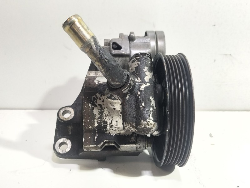 Recambio de bomba direccion para chrysler jeep cherokee (kj) 2.5 crd básico referencia OEM IAM 90512974F  