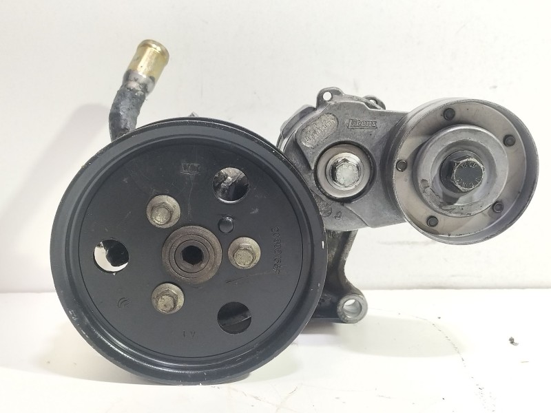 Recambio de bomba direccion para chrysler jeep cherokee (kj) 2.5 crd básico referencia OEM IAM 90512974F  