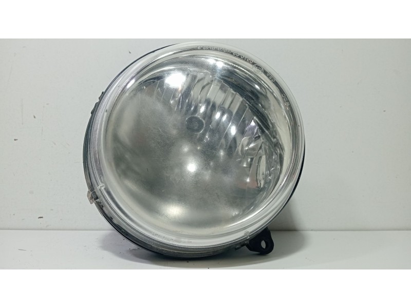 Recambio de faro izquierdo para chrysler jeep cherokee (kj) 2.5 crd básico referencia OEM IAM JEEP CHEROKEE (KJ) 2.5 CRD Básico 