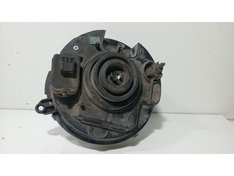 Recambio de faro izquierdo para chrysler jeep cherokee (kj) 2.5 crd básico referencia OEM IAM JEEP CHEROKEE (KJ) 2.5 CRD Básico 