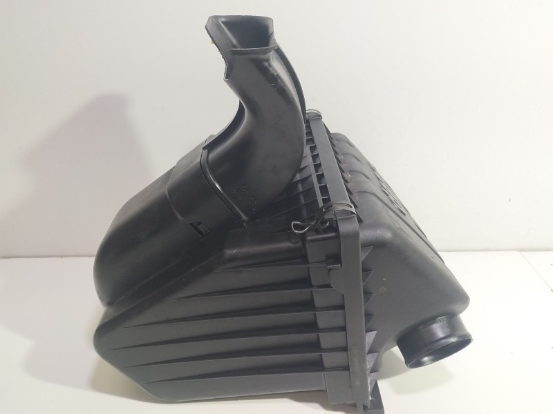 Recambio de caja filtro aire para chrysler jeep cherokee (kj) 2.5 crd básico referencia OEM IAM 53013107AB  
