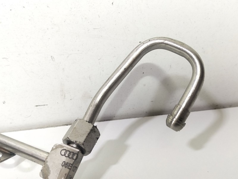 Recambio de tubo para audi a6 allroad c6 (4fh) 3.2 fsi quattro referencia OEM IAM 06E127501P  