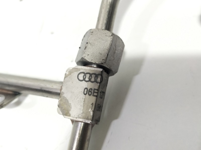 Recambio de tubo para audi a6 allroad c6 (4fh) 3.2 fsi quattro referencia OEM IAM 06E127501P  