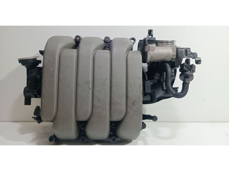 Recambio de colector admision para audi q5 (8rb) 3.2 fsi quattro referencia OEM IAM 06E133210 06E133210L 06E133210M 06E133210Q  