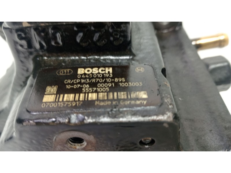 Recambio de bomba inyeccion para opel astra j (p10) 2.0 cdti (68) referencia OEM IAM 0445010193  