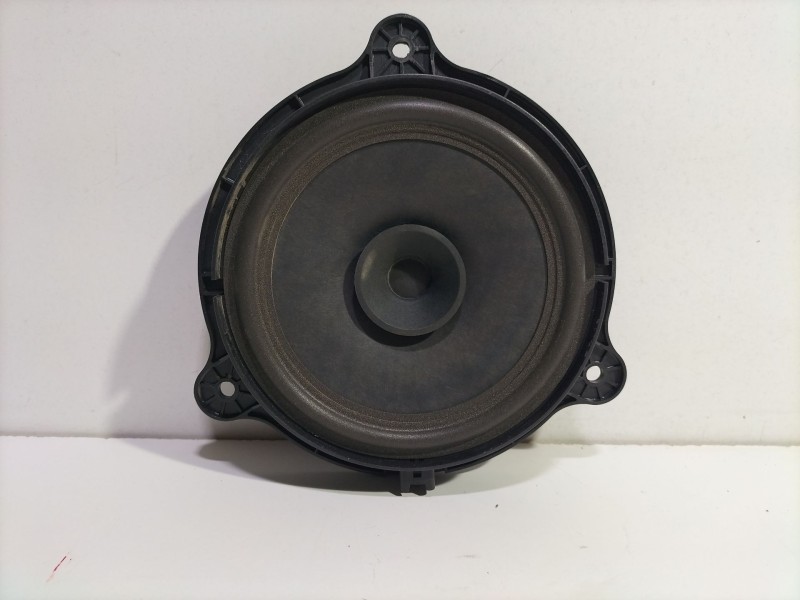 Recambio de altavoz para nissan qashqai i (j10, nj10) 1.5 dci referencia OEM IAM 281569U00A  