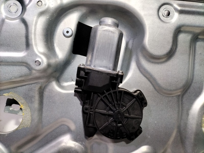 Recambio de elevalunas delantero derecho para nissan qashqai i (j10, nj10) 1.5 dci referencia OEM IAM 80770JD00A  