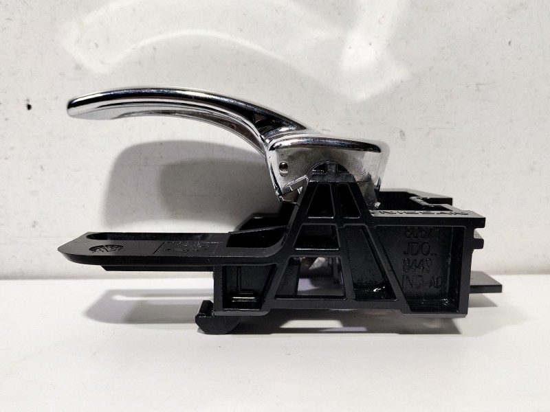 Recambio de maneta interior trasera derecha para nissan qashqai i (j10, nj10) 1.5 dci referencia OEM IAM 80671JDO  