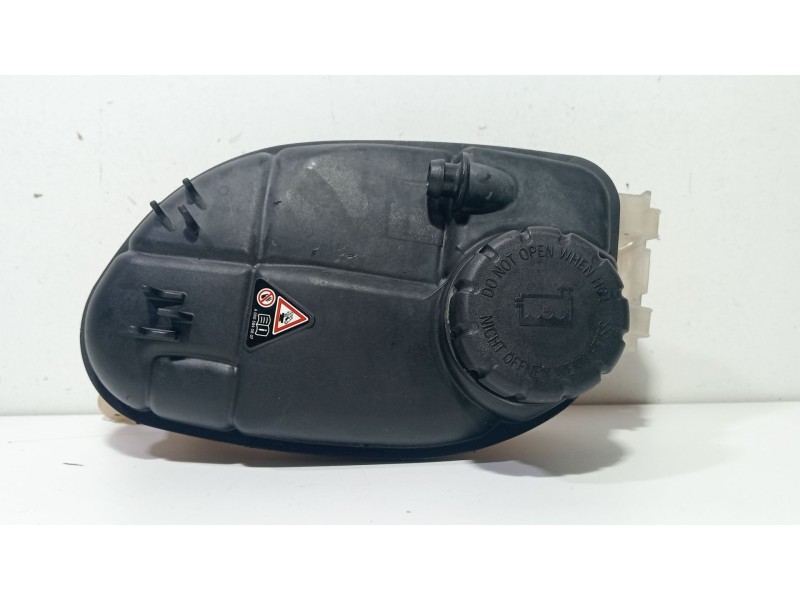 Recambio de deposito expansion para mercedes-benz clase b sports tourer (w246, w242) b 180 cdi (246.200) referencia OEM IAM 2465