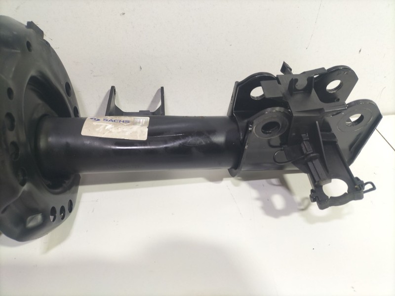 Recambio de amortiguador delantero derecho para mercedes-benz clase b sports tourer (w246, w242) b 180 cdi (246.200) referencia 