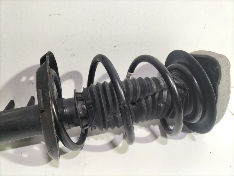 Recambio de amortiguador delantero izquierdo para mercedes-benz clase b sports tourer (w246, w242) b 180 cdi (246.200) referenci