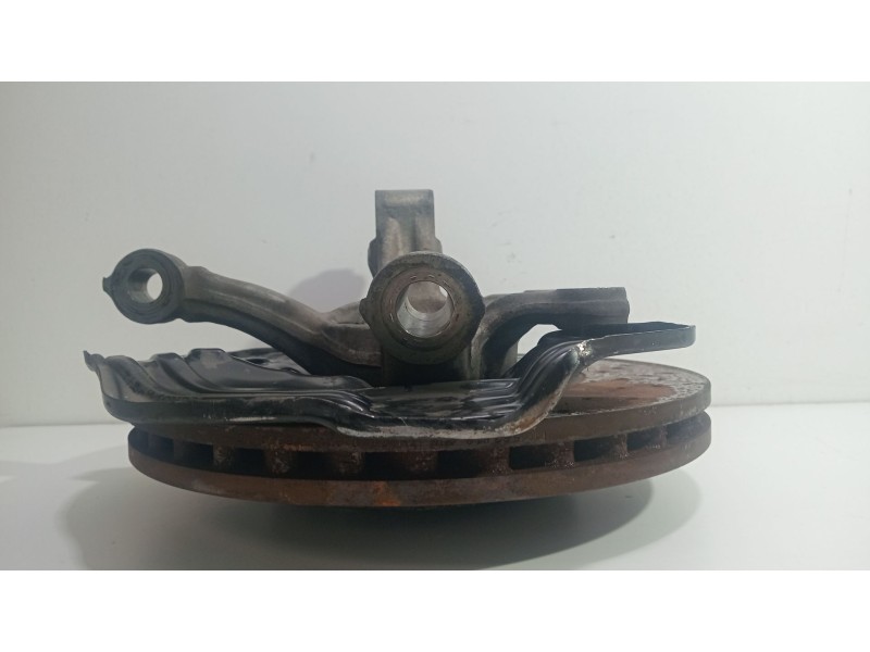 Recambio de mangueta delantera izquierda para mercedes-benz clase b sports tourer (w246, w242) b 180 cdi (246.200) referencia OE