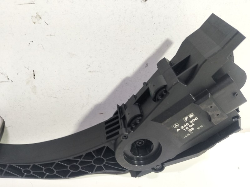 Recambio de potenciometro pedal para mercedes-benz clase b sports tourer (w246, w242) b 180 cdi (246.200) referencia OEM IAM A24