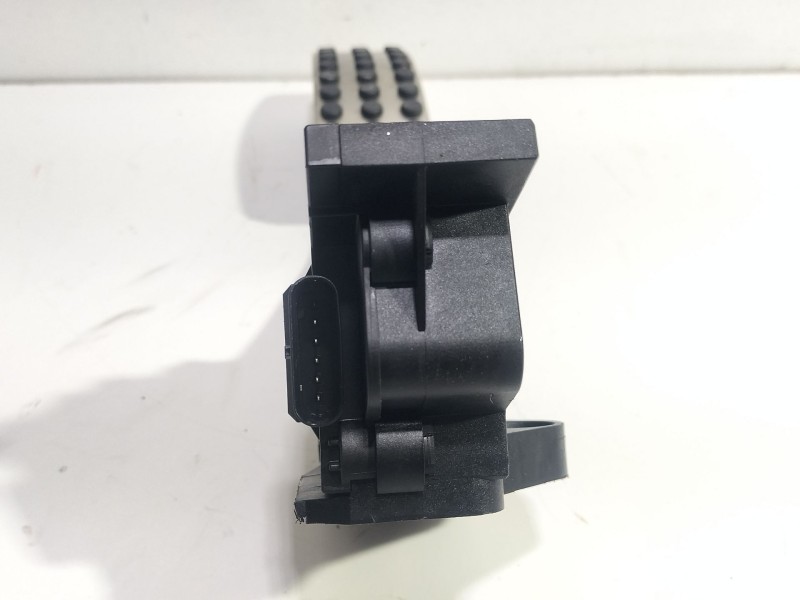 Recambio de potenciometro pedal para mercedes-benz clase b sports tourer (w246, w242) b 180 cdi (246.200) referencia OEM IAM A24