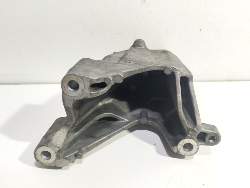 Recambio de soporte motor para volkswagen crafter 30-50 furgoneta (2e_) 2.0 tdi referencia OEM IAM 03L199307A  