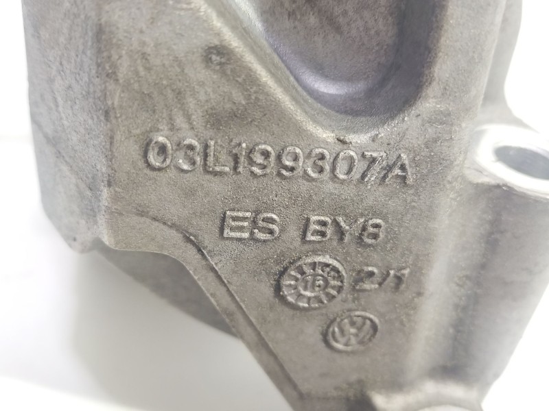 Recambio de soporte motor para volkswagen crafter 30-50 furgoneta (2e_) 2.0 tdi referencia OEM IAM 03L199307A  
