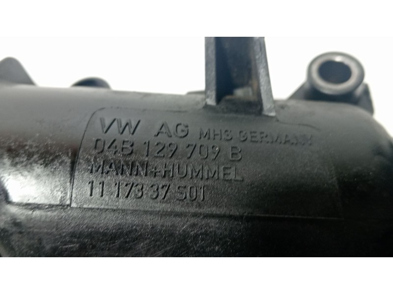 Recambio de colector admision para skoda fabia iii (nj3) 1.4 tdi referencia OEM IAM 04B129709B  