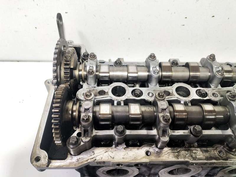 Recambio de culata para bmw serie 3 berlina (e90) 2.0 turbodiesel cat referencia OEM IAM 779767606  
