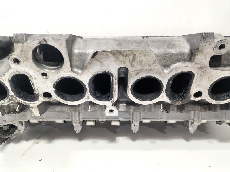 Recambio de culata para bmw serie 3 berlina (e90) 2.0 turbodiesel cat referencia OEM IAM 779767606  