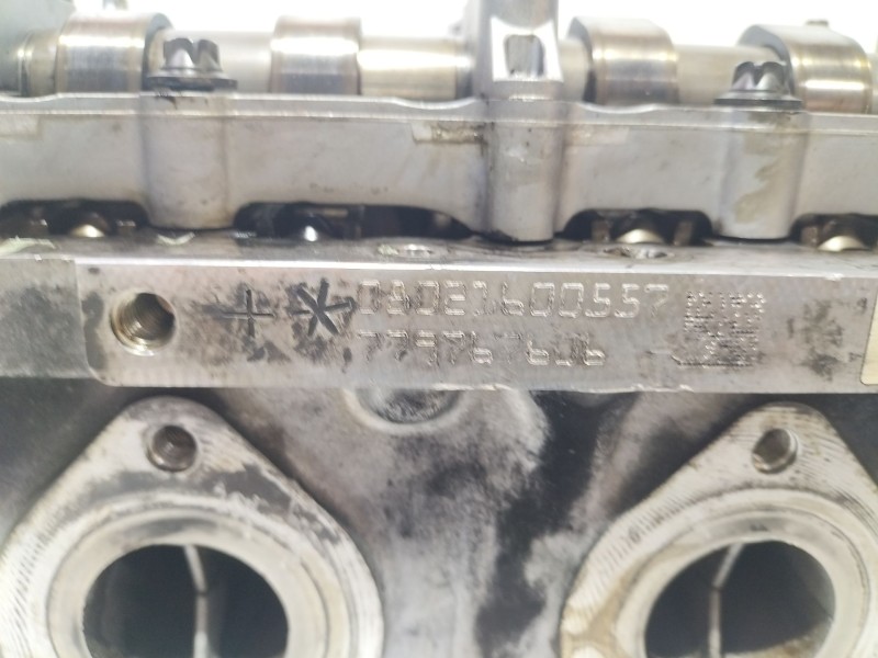Recambio de culata para bmw serie 3 berlina (e90) 2.0 turbodiesel cat referencia OEM IAM 779767606  