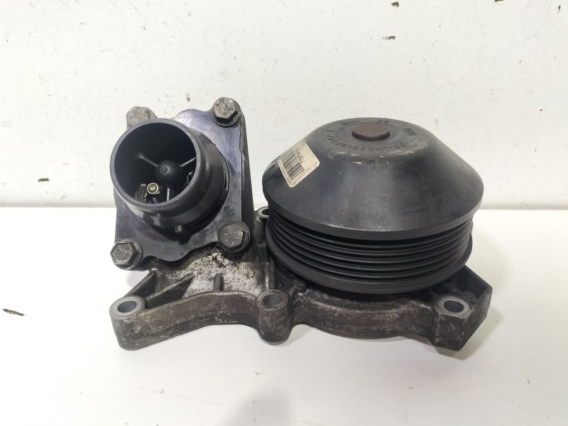 Recambio de bomba agua para bmw x3 (e83) 2.0 sd referencia OEM IAM 779764004  