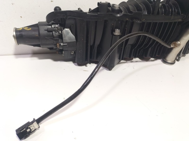Recambio de colector admision para bmw serie 1 berlina (e81/e87) 2.0 turbodiesel cat referencia OEM IAM 7810178  