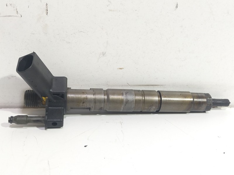 Recambio de inyector para bmw serie 5 touring (f11) 3.0 turbodiesel referencia OEM IAM 780542802  