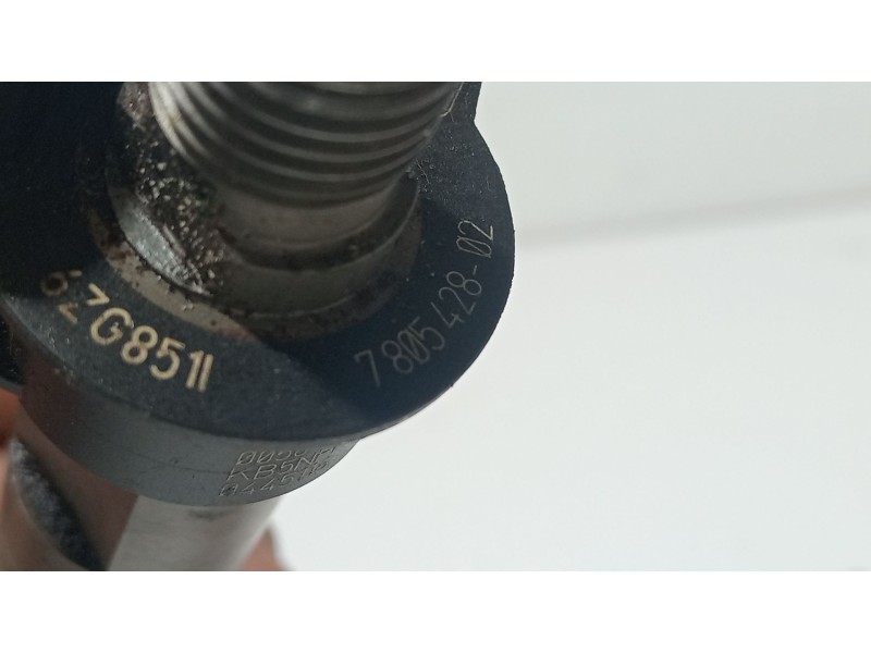 Recambio de inyector para bmw serie 5 touring (f11) 3.0 turbodiesel referencia OEM IAM 7805428002  
