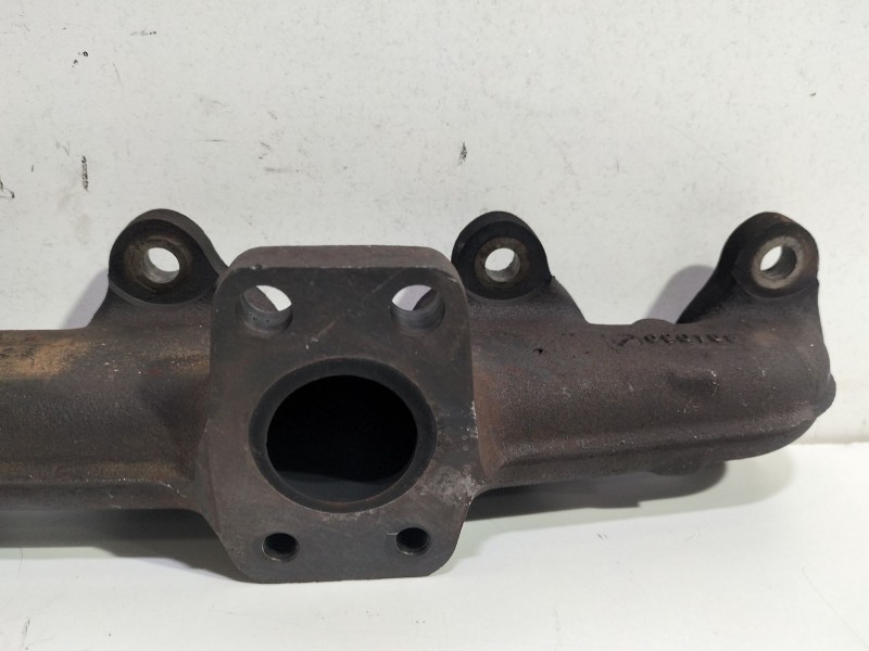 Recambio de colector escape para ford focus berlina (cap) 1.6 tdci cat referencia OEM IAM 648028  