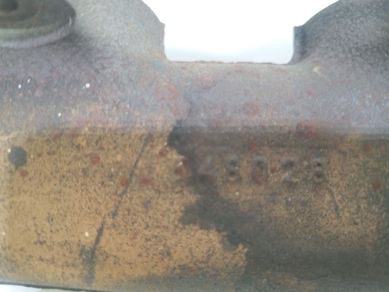 Recambio de colector escape para ford focus berlina (cap) 1.6 tdci cat referencia OEM IAM 648028  