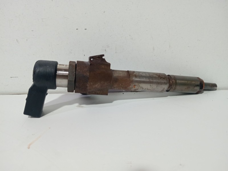 Recambio de inyector para ford focus berlina (cap) 1.8 tdci turbodiesel cat referencia OEM IAM 4M5Q9F593  