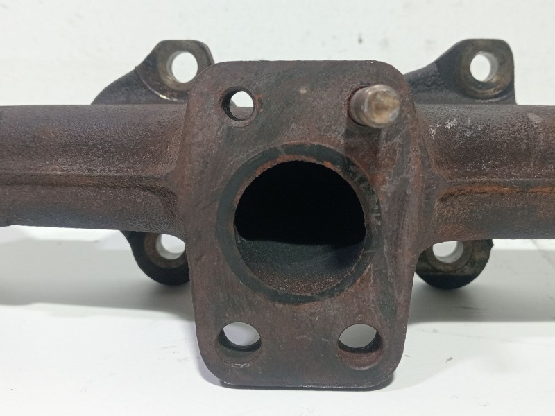 Recambio de colector escape para ford focus ii (da_, hcp, dp) 1.6 tdci referencia OEM IAM 548028  