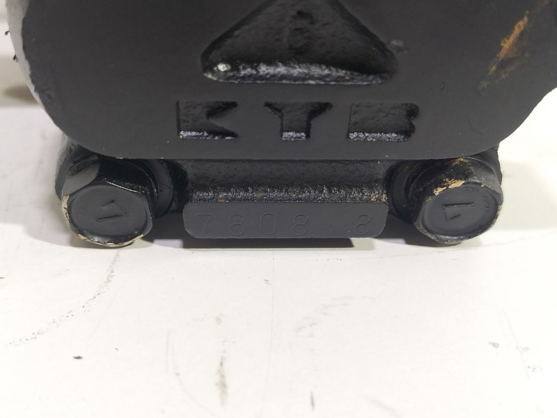 Recambio de bomba direccion para mitsubishi montero (l040) 2500 td (2-ptas.) referencia OEM IAM 78088  