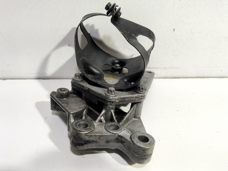 Recambio de soporte filtro gasoil para mercedes-benz sprinter 02.00  caja abierta 2.2 cdi cat referencia OEM IAM 6110981139  