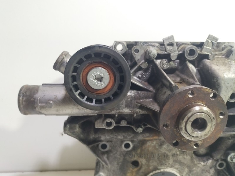 Recambio de tapa distribucion para mercedes-benz sprinter 02.00  caja cerrada 311 cdi (903.661-662) referencia OEM IAM R61101510