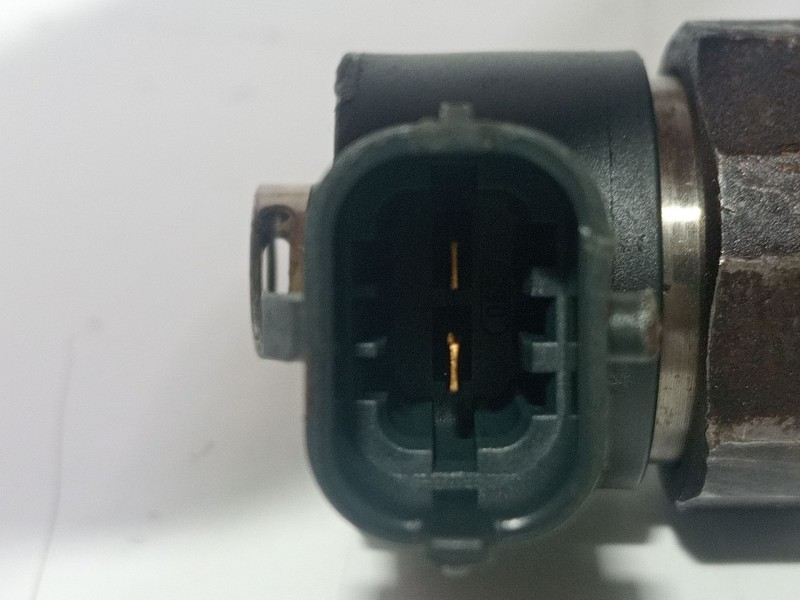 Recambio de inyector para opel insignia a (g09) 2.0 cdti (68) referencia OEM IAM 0445110327  