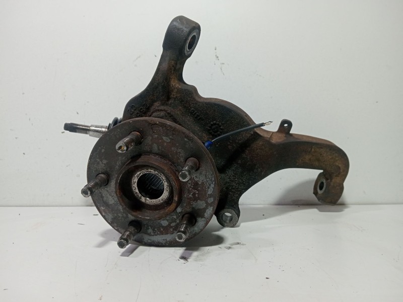 Recambio de mangueta delantera derecha para chrysler jeep cherokee (kj) 2.5 crd básico referencia OEM IAM JEEP CHEROKEE (KJ) 2.5