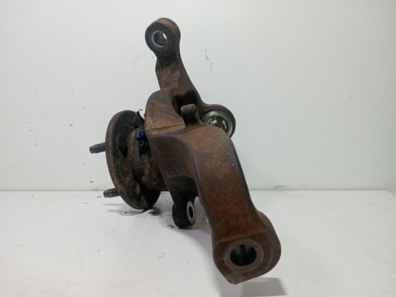 Recambio de mangueta delantera derecha para chrysler jeep cherokee (kj) 2.5 crd básico referencia OEM IAM JEEP CHEROKEE (KJ) 2.5