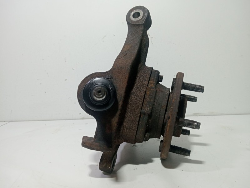 Recambio de mangueta delantera derecha para chrysler jeep cherokee (kj) 2.5 crd básico referencia OEM IAM JEEP CHEROKEE (KJ) 2.5