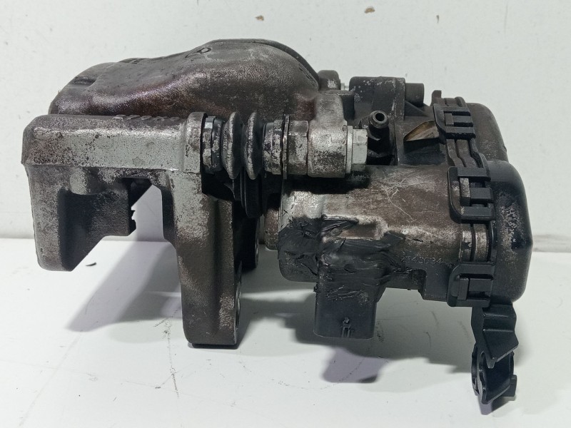 Recambio de pinza freno trasera derecha para mercedes-benz clase b sports tourer (w246, w242) b 180 cdi (246.200) referencia OEM