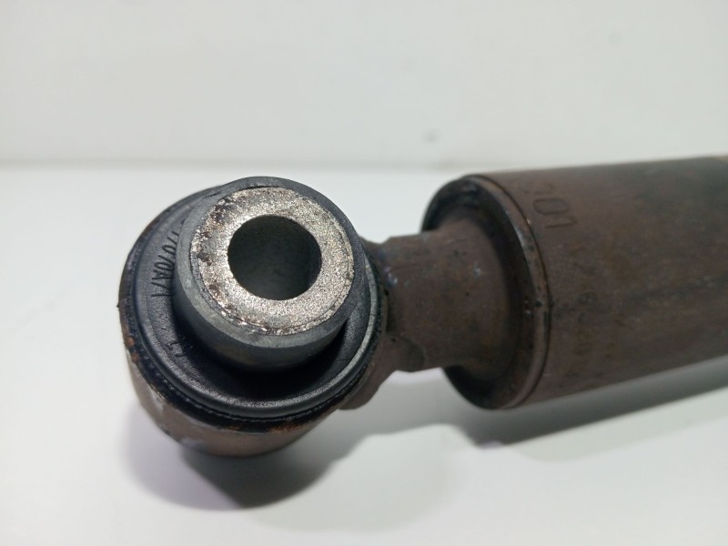 Recambio de amortiguador trasero derecho para mercedes-benz clase b sports tourer (w246, w242) b 180 cdi (246.200) referencia OE