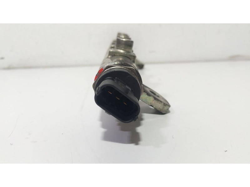 Recambio de rampa inyectora para opel insignia a (g09) 2.0 cdti (68) referencia OEM IAM 0445214199  