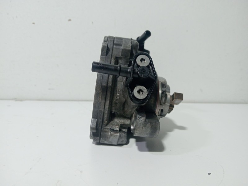 Recambio de depresor freno / bomba vacio para peugeot 308 1.6 16v hdi referencia OEM IAM 9804021880  