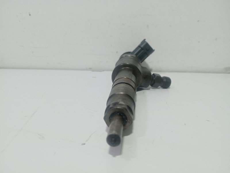 Recambio de inyector para peugeot partner caja/chasis 1.6 hdi referencia OEM IAM 0445110340  