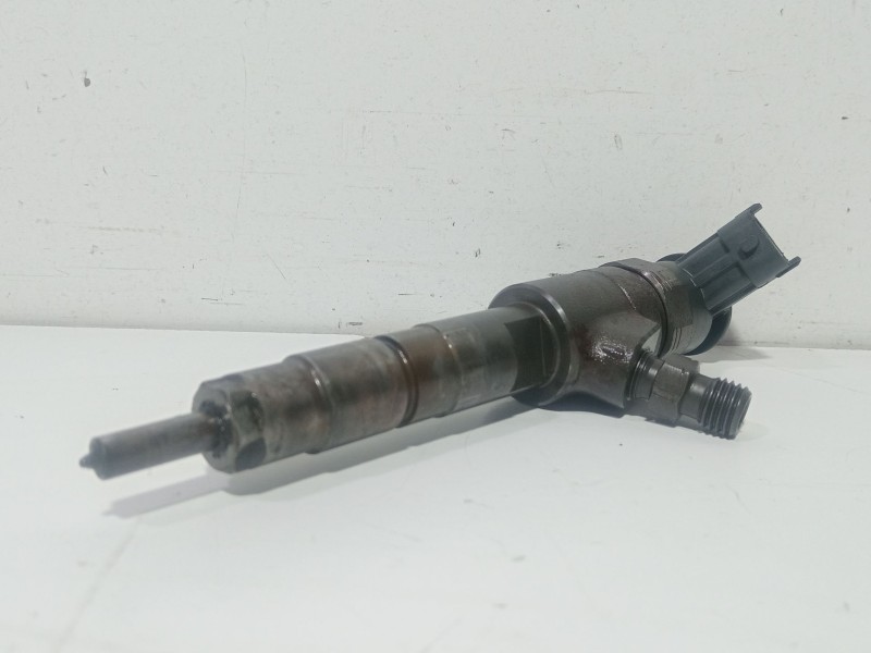 Recambio de inyector para peugeot partner caja/chasis 1.6 hdi referencia OEM IAM 0445110340  