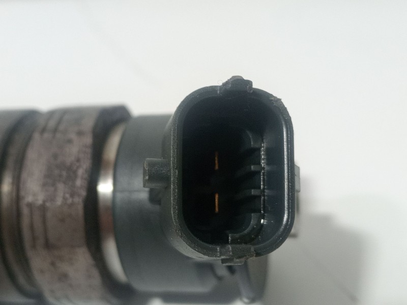 Recambio de inyector para peugeot partner caja/chasis 1.6 hdi referencia OEM IAM 0445110340  