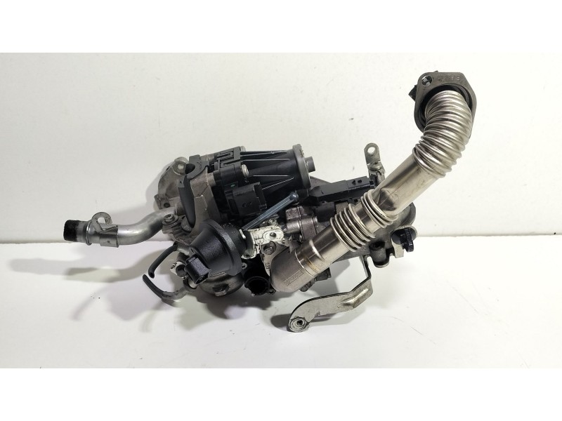 Recambio de valvula egr para peugeot 308 1.6 16v hdi referencia OEM IAM 702209080  