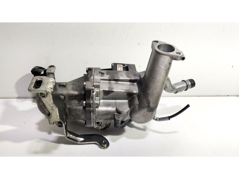 Recambio de valvula egr para peugeot 308 1.6 16v hdi referencia OEM IAM 702209080  