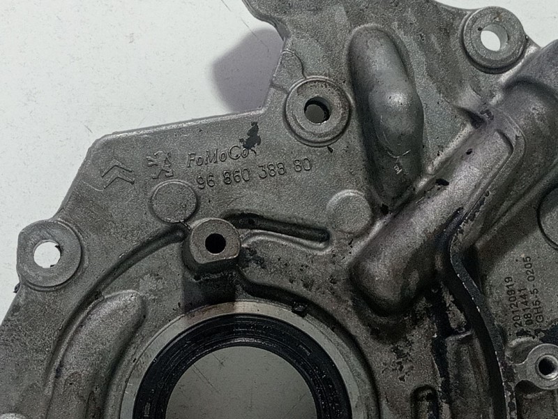 Recambio de bomba aceite para peugeot partner (s2) 1.6 16v hdi referencia OEM IAM 9686038880  