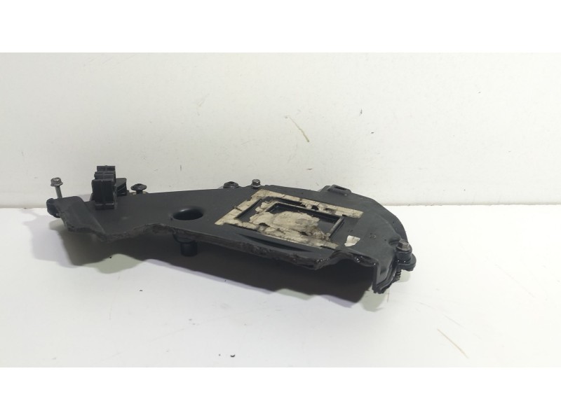 Recambio de tapa distribucion para peugeot partner furgoneta/monovolumen 1.6 hdi 16v referencia OEM IAM 9684193080  